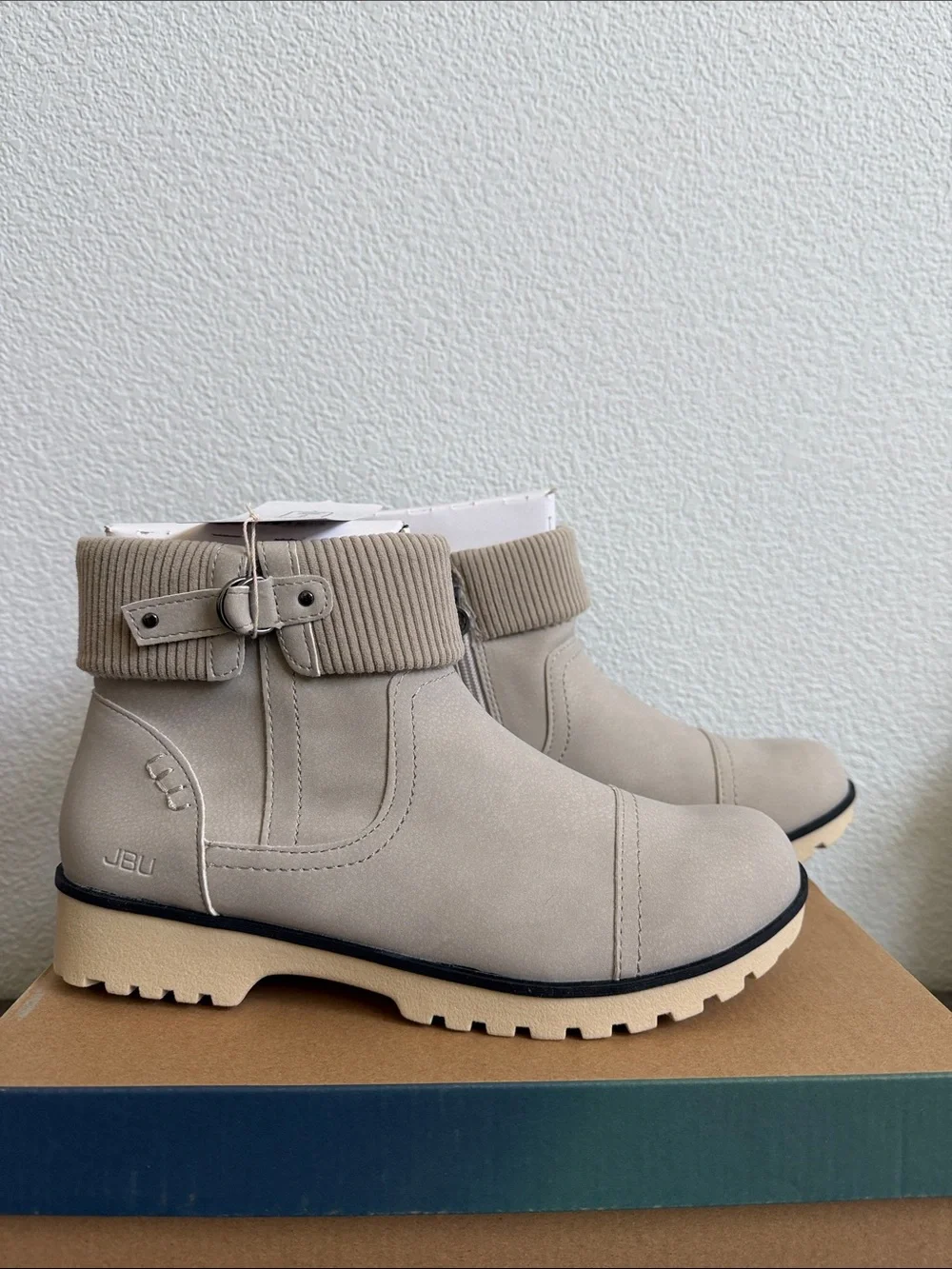 JBU stylish ankle